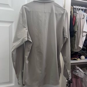 Men's lulu lemon button down